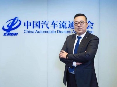傳統豪華陣營量價齊跌困境凸顯 奔馳新能源轉型遇阻亟待破局突圍
